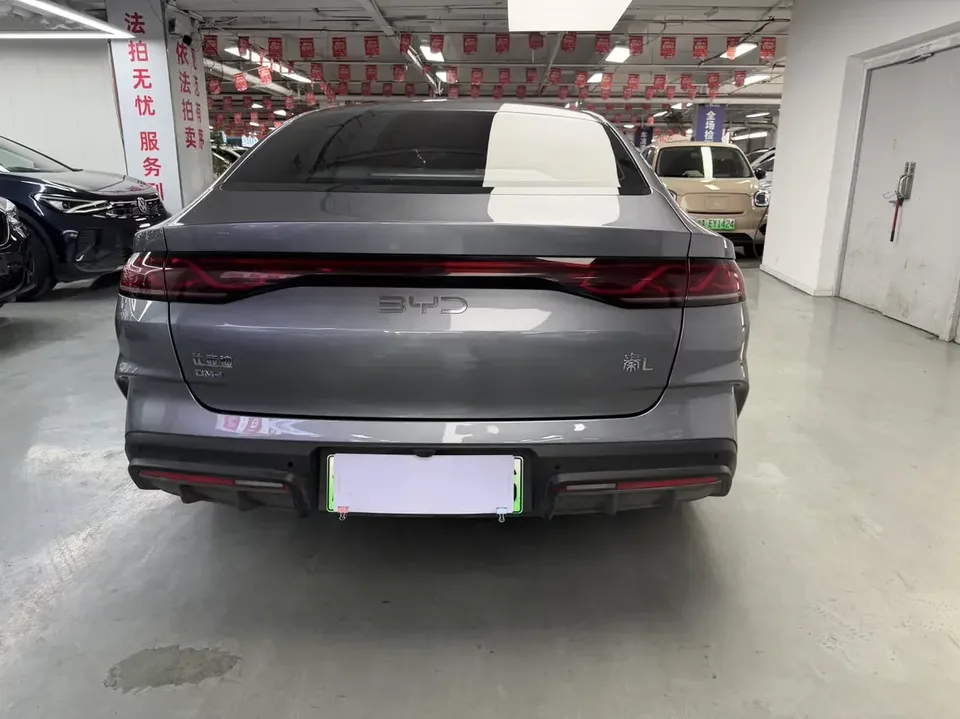 BYD Qin L DM Qin L DM 2024 DM-i 80KM Leading Type 2024 — thumbnail 2