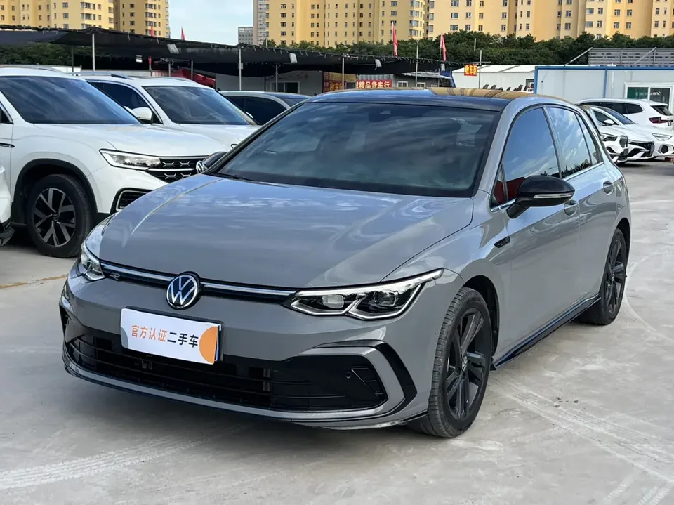 Volkswagen Golf golf 2022 280TSI DSG R-Line 2022 — photo 1, buy with delivery to Moscow