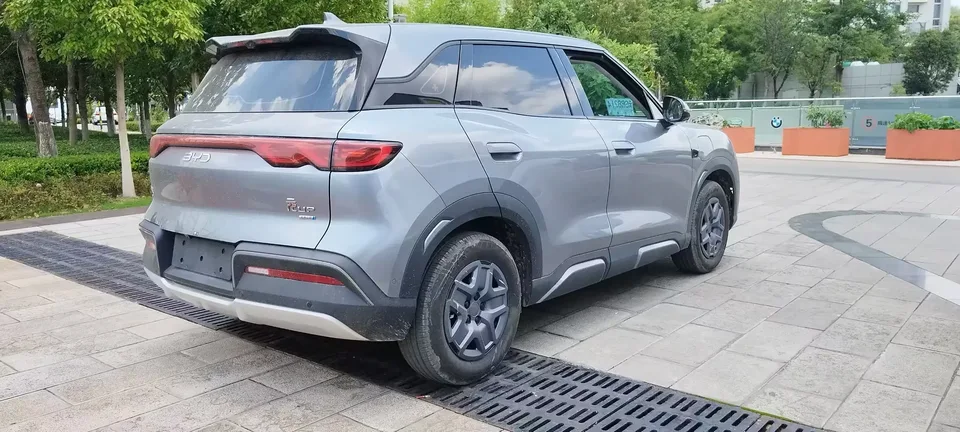 BYD Yuan Up Yuan UP 2025 Smart Driving Edition 401KM Vitality Edition 2025 — thumbnail 4