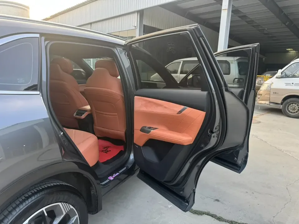 Changan CS75PLUS Changan CS75 PLUS 2025 The fourth generation 1.5T new Blue Whale smart flagship model 2025 — thumbnail 3