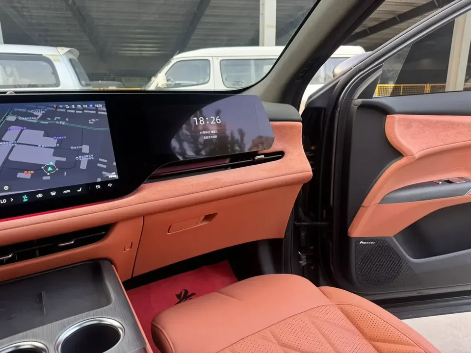 Changan CS75PLUS Changan CS75 PLUS 2025 The fourth generation 1.5T new Blue Whale smart flagship model 2025 — thumbnail 4