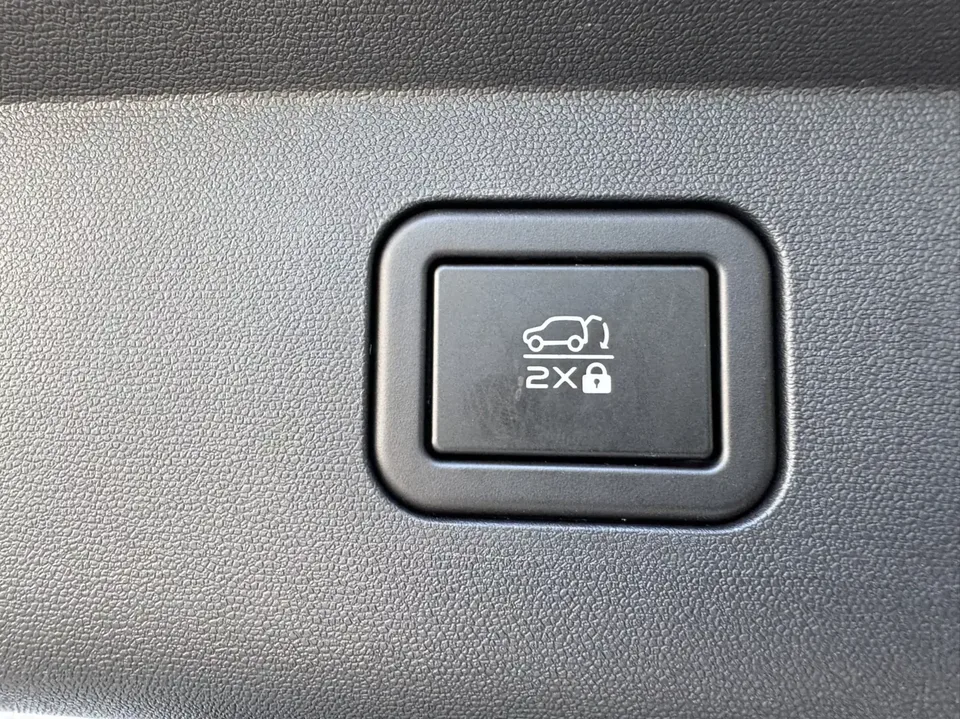 Changan CS75PLUS Changan CS75 PLUS 2025 The fourth generation 1.5T New Blue Whale Smart Premium 2026 — thumbnail 4