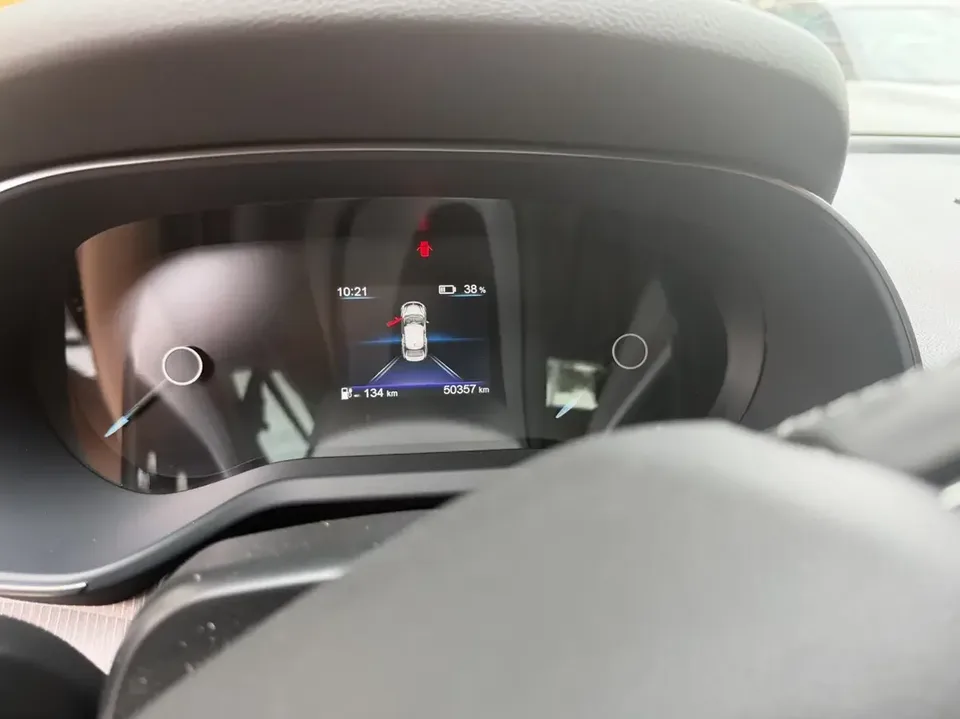 Hongqi E-QM5 Hongqi E-QM5 2022 Charging 431km LeXiang Edition 5-seater 2022 — thumbnail 5