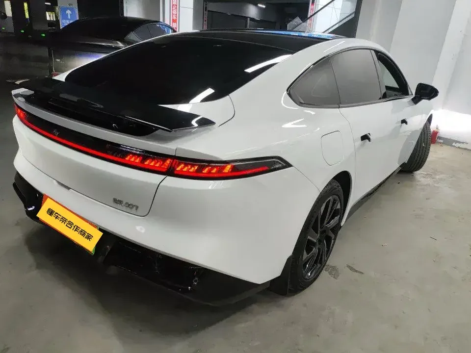 Dongfeng YiPai 007 Yipai 007 2025 Extended Range 230Air Cruise Edition 2026 — thumbnail 4