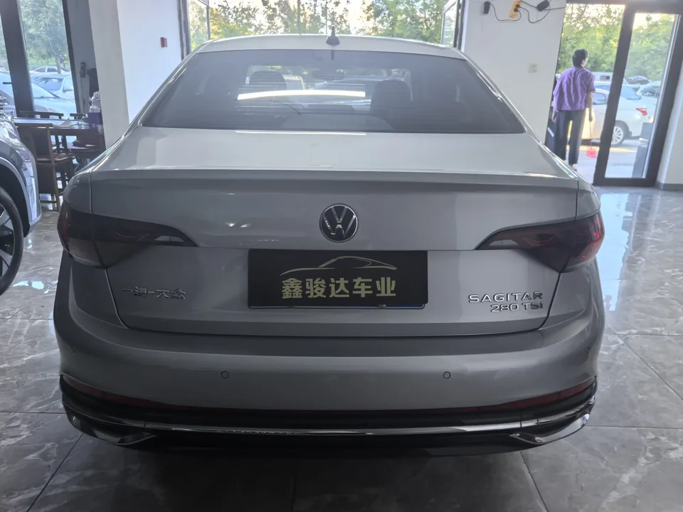 Volkswagen Sagitar Sagitar 2023 280TSI DSG Beyond Edition 2022 — thumbnail 2
