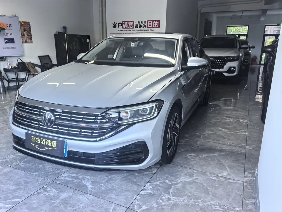Volkswagen Sagitar Sagitar 2023 280TSI DSG Beyond Edition 2022 — photo 1, buy with delivery to Moscow