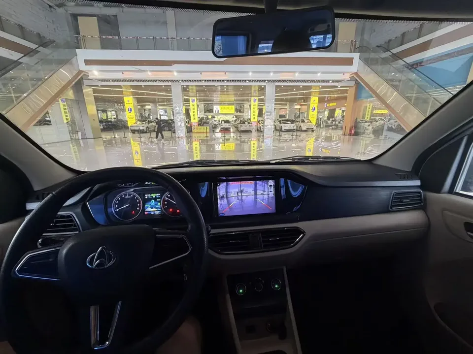 Changan span Crossstar V7 EV Crossstar V7 EV 2024 239km Passenger version Comfort 6 seats 2025 — thumbnail 3