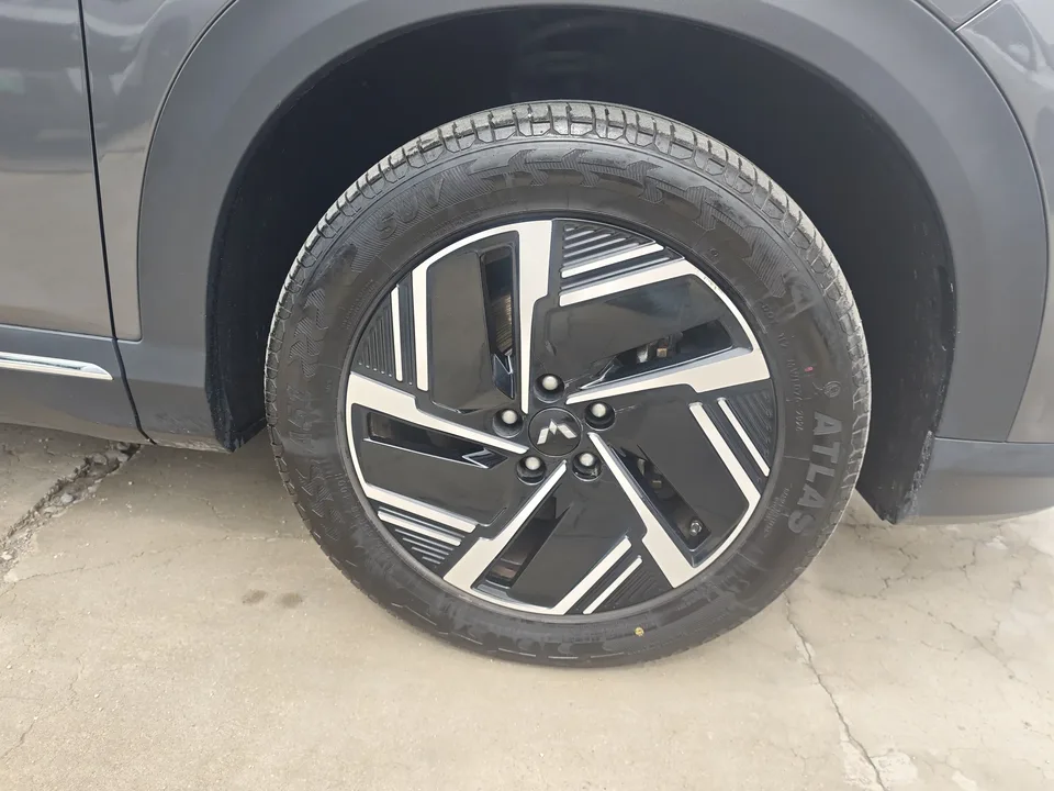 Wuling Starlight S PHEV Wuling Starlight S PHEV 2024 130km Flagship 2024 — thumbnail 3