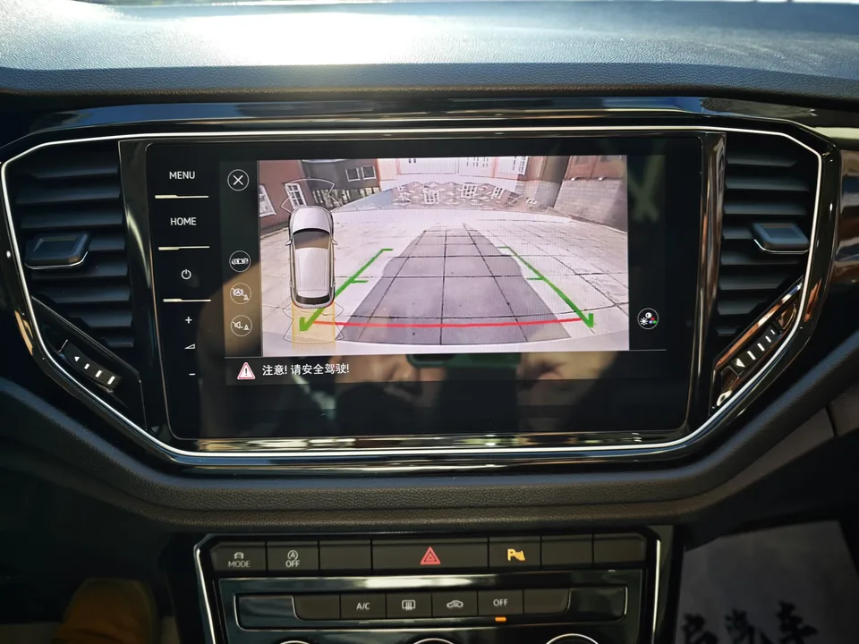 Volkswagen T-Roc TANG 2022 280TSI DSG 2WD Comfort PLUS 2022 — thumbnail 3