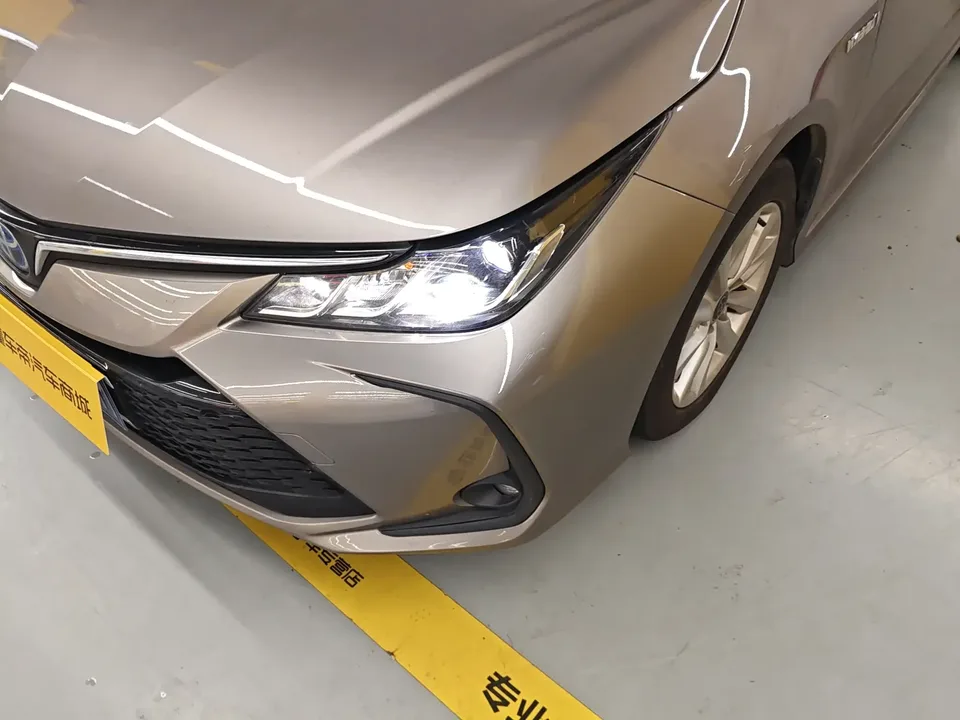 Toyota Corolla Corolla 2023 Intelligent Electric Hybrid Dual Engine 1.8L E-CVT Elite Edition 2023 — thumbnail 3