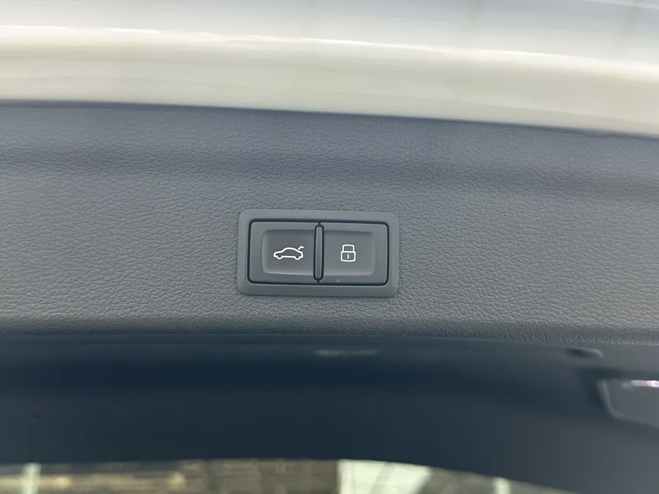Audi Q3 Audi Q3 2023 35 TFSI Stylish Dynamic 2023 — thumbnail 3