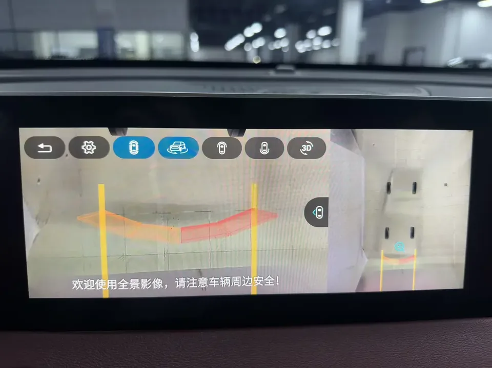 Jetour Jietu X70 PLUS Jietu X70 PLUS 2023 1.5T DCT Brave PLUS 5-seater 2023 — thumbnail 4