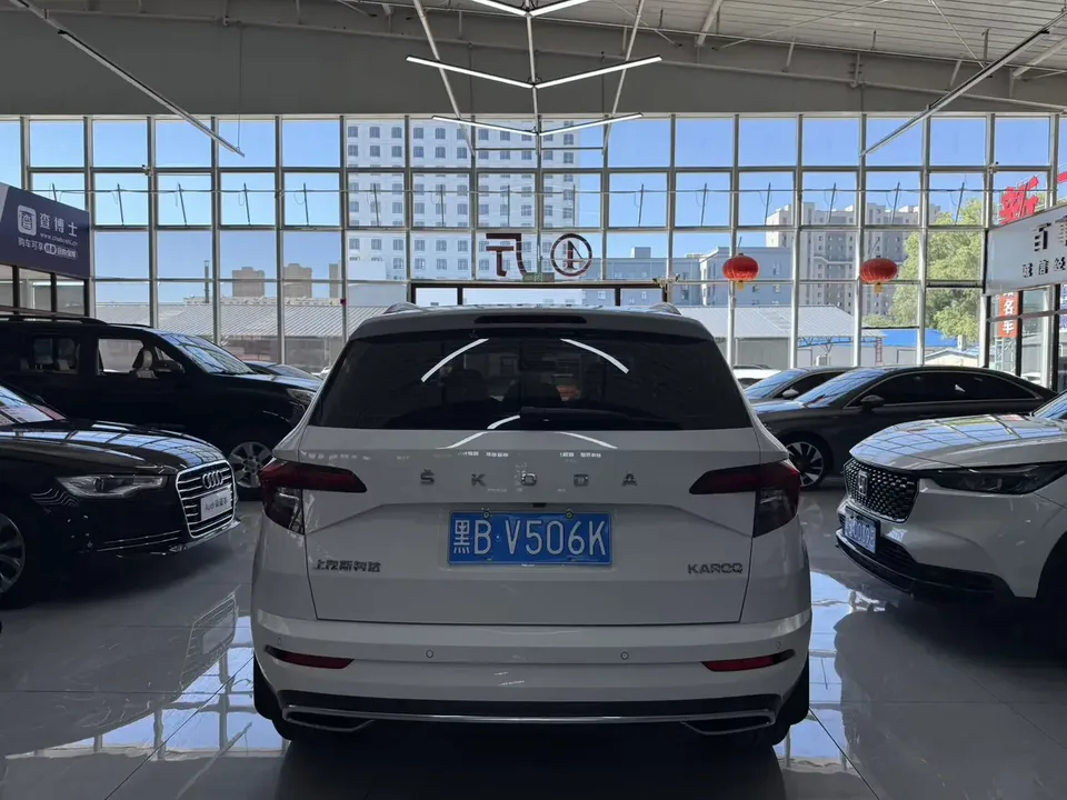 Skoda Karoq Korok 2022 TSI280 Premium Edition 2023 — thumbnail 2