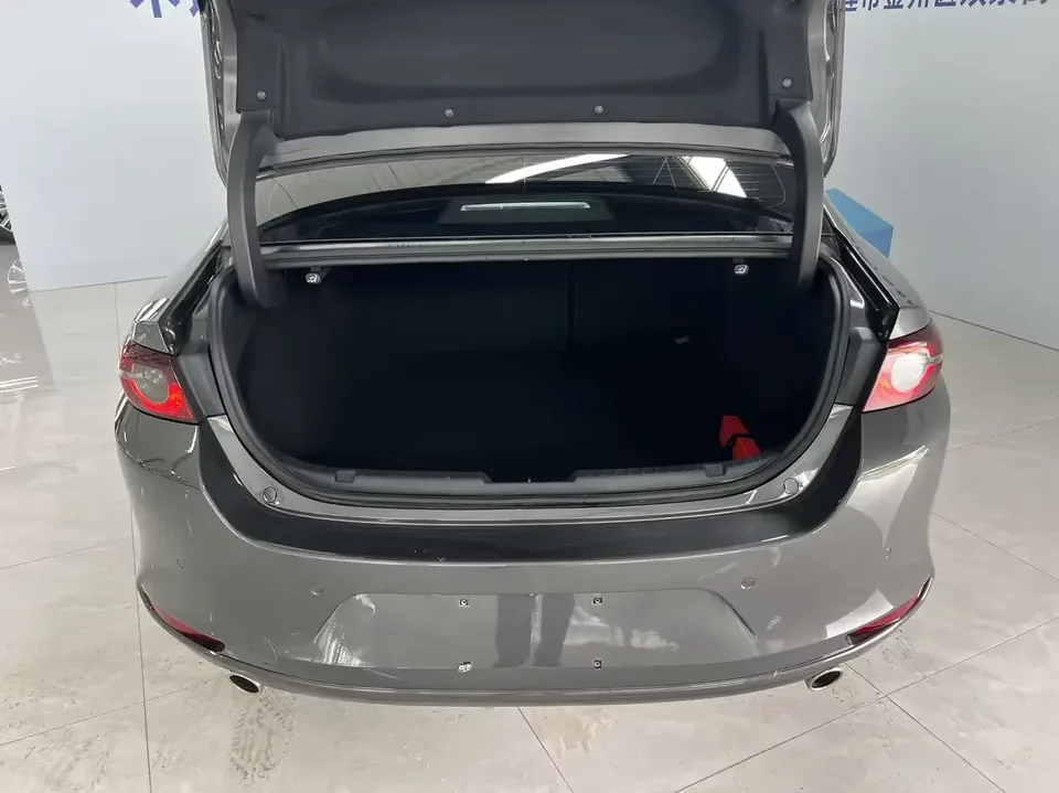 Mazda Axela Mazda3 Angkesela 2021 2.0L Automatic Quality Edition 2022 — thumbnail 5