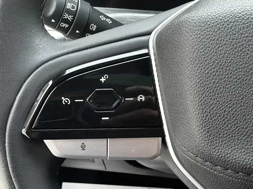 Changan CS35 Plus Changan CS35 PLUS 2023 Enjoyable Edition Blue Whale NE 1.4T DCT Luxury Edition 2023 — thumbnail 3