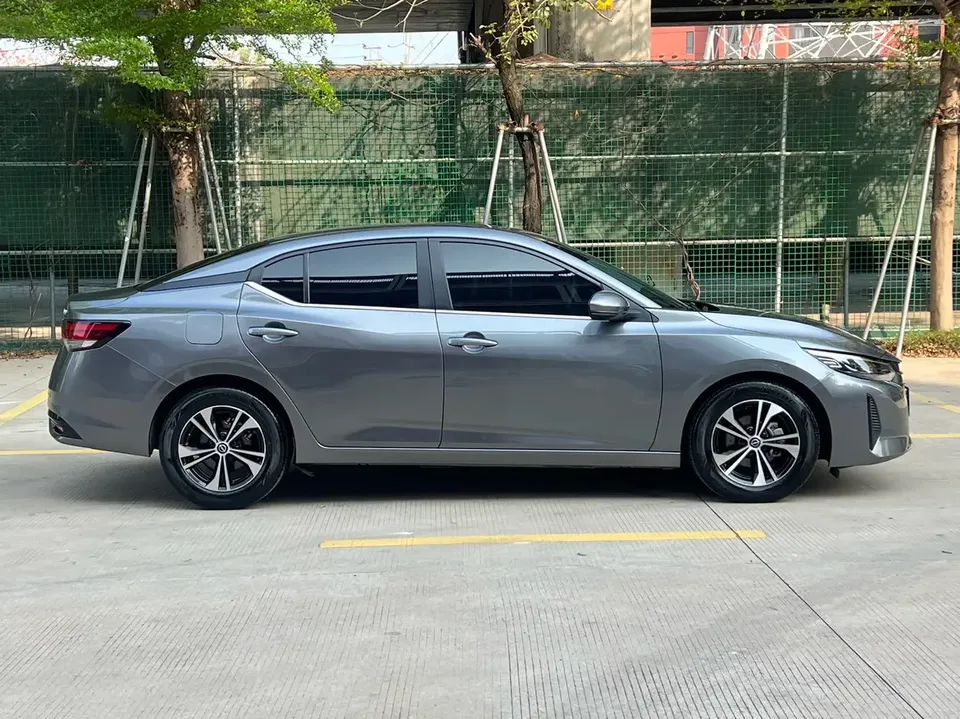 Nissan Sylphy Sylphy 2023 Modified 1.6L CVT Intelligent Driving Edition 2024 — thumbnail 2