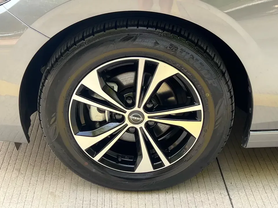 Nissan Sylphy Sylphy 2023 Modified 1.6L CVT Intelligent Driving Edition 2024 — thumbnail 3