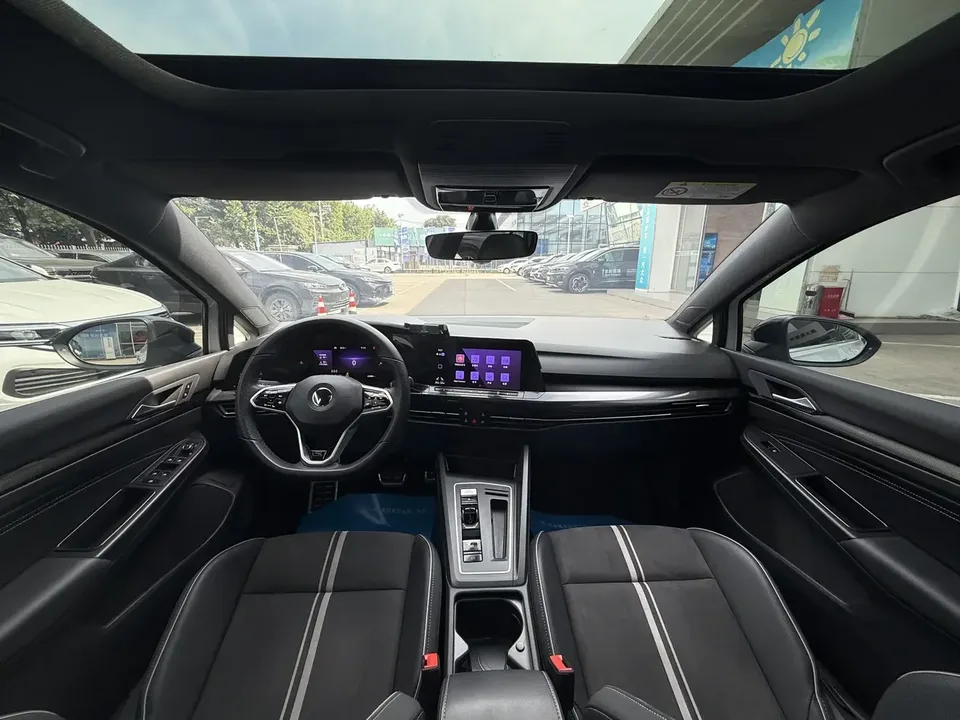 Volkswagen Golf golf 2023 280TSI DSG R-Line Lite 2024 — thumbnail 5