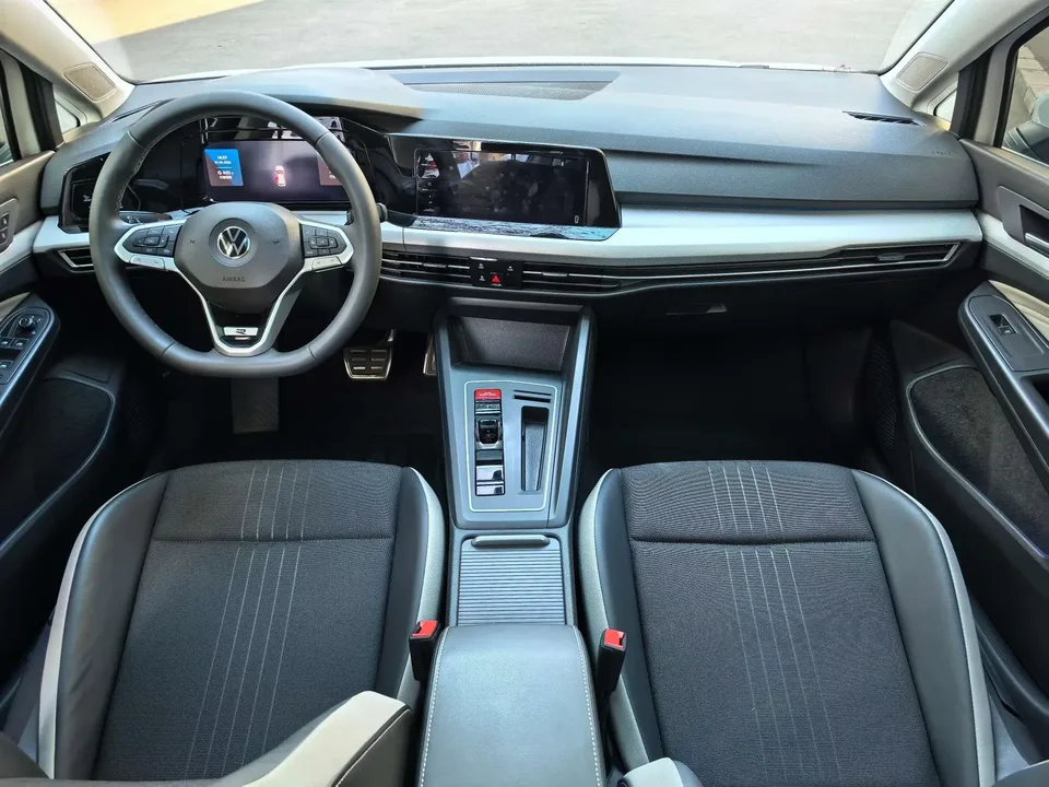 Volkswagen Golf golf 2023 280TSI DSG Pro 2023 — thumbnail 4