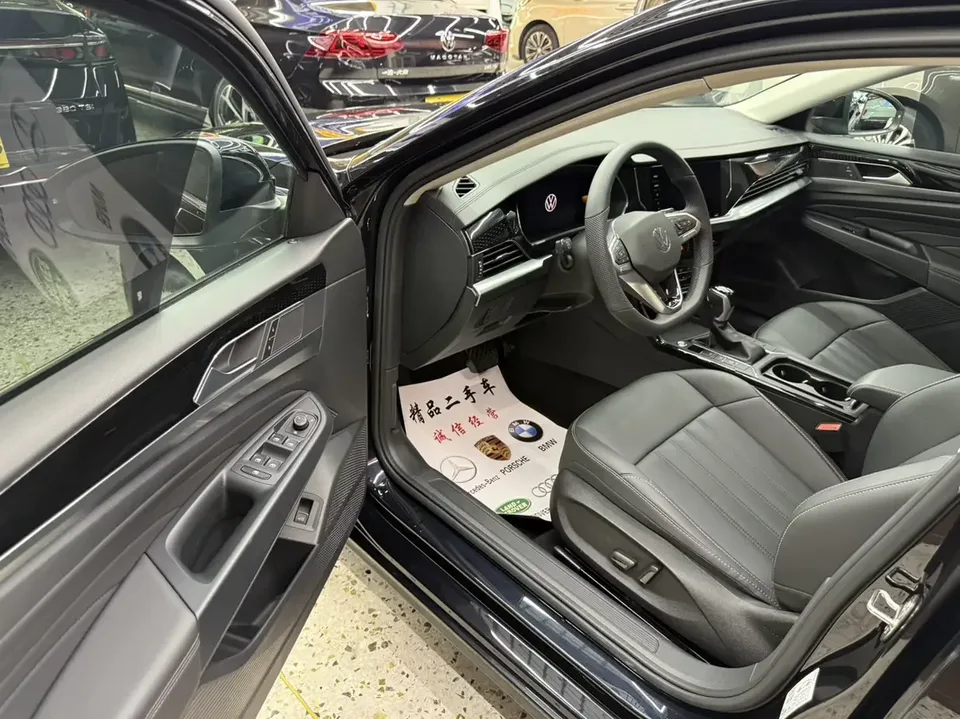 Volkswagen Passat Passat 2023 Modified 280TSI Business Edition 2023 — thumbnail 4