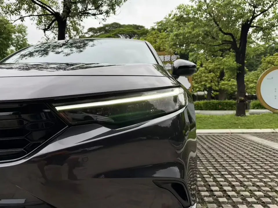 Honda Integra Style 2023 HATCHBACK 240TURBO CVT Phantom Night Deluxe Edition 2024 — thumbnail 3