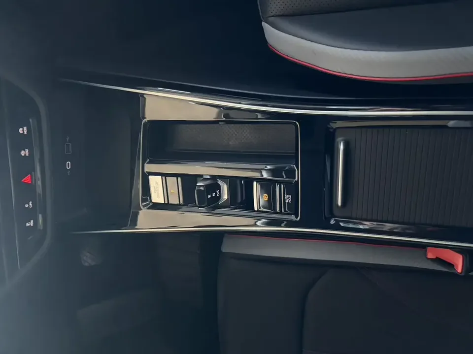Volkswagen Lamando Lingdu 2023 Lingdu L 280TSI DSG Cool Edition 2023 — thumbnail 2