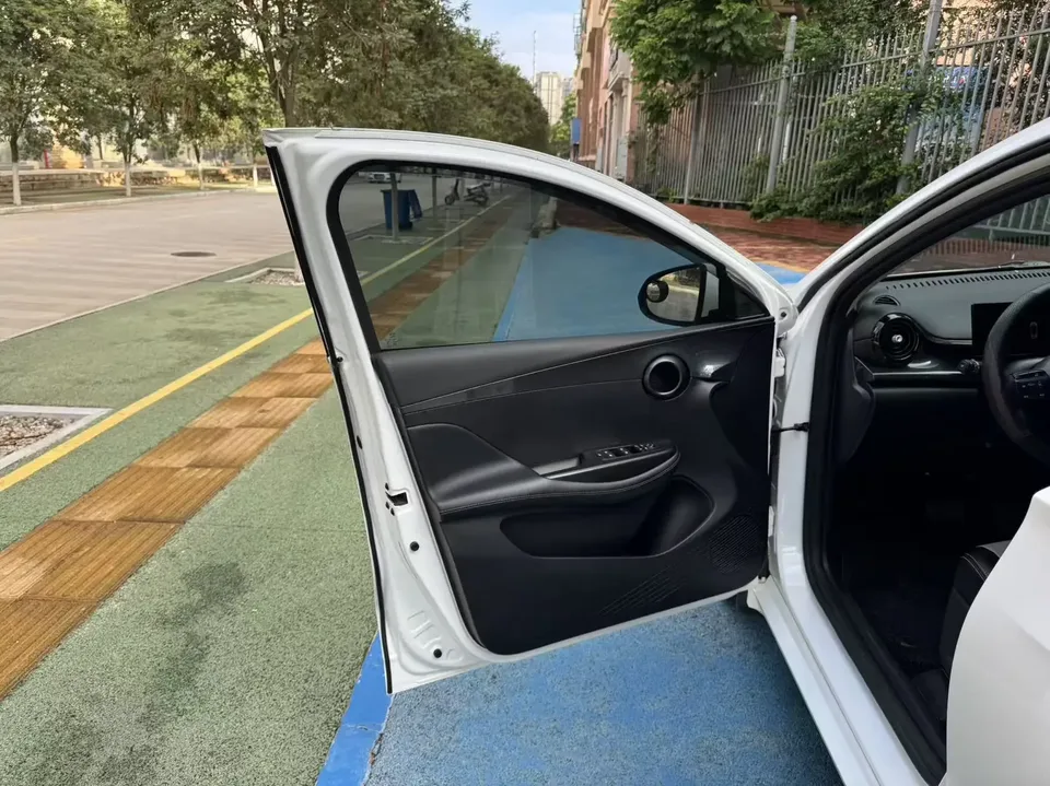 BYD E2 BYD e2 2024 Honor Edition Comfort 2024 — thumbnail 4