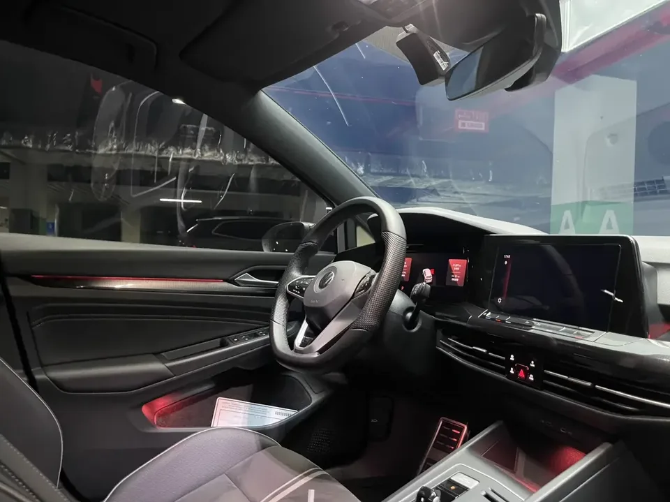 Volkswagen Golf golf 2023 280TSI DSG R-Line 2024 — thumbnail 5
