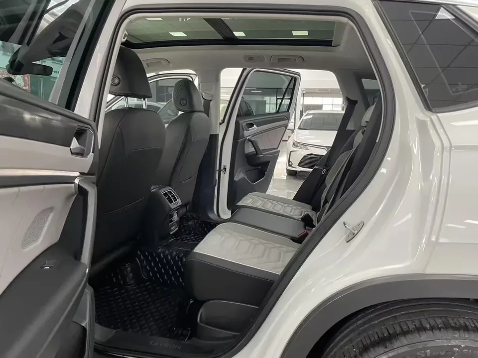 Volkswagen Tayron Tanyue 2023 280TSI 2WD Luxury Plus Advanced Edition 2023 — миниатюра 5