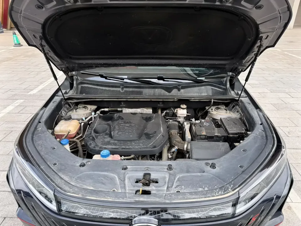 Changan CS75PLUS Changan CS75 PLUS 2022 Second generation 1.5T automatic pilot model 2022 — thumbnail 3