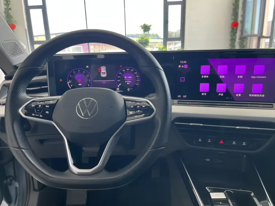 Volkswagen Lamando Lingdu 2022 Lingdu L 280TSI DSG Cool Edition 2022 — thumbnail 5