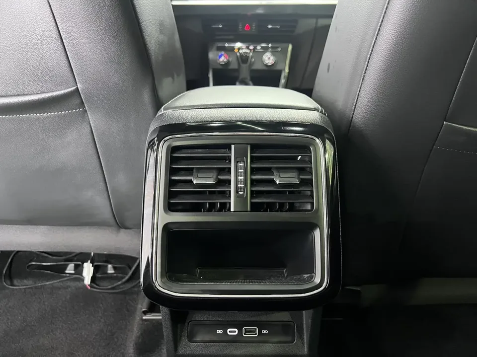 Volkswagen Passat Passat 2024 280TSI Business Edition 2023 — thumbnail 3