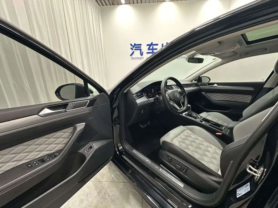 Volkswagen Magotan Magotan 2023 2 millionth anniversary edition 280TSI DSG leading model 2023 — thumbnail 5
