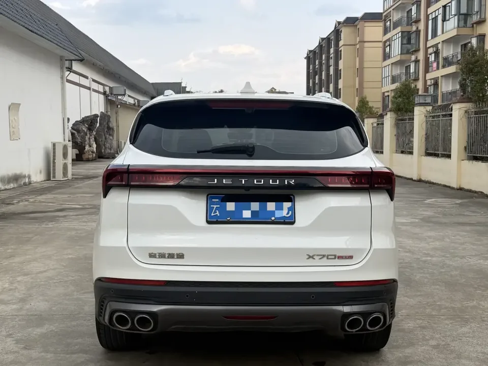 Jetour Jietu X70 PLUS Jietu X70 PLUS 2021 1.5T DCT 7-seater 2022 — thumbnail 2