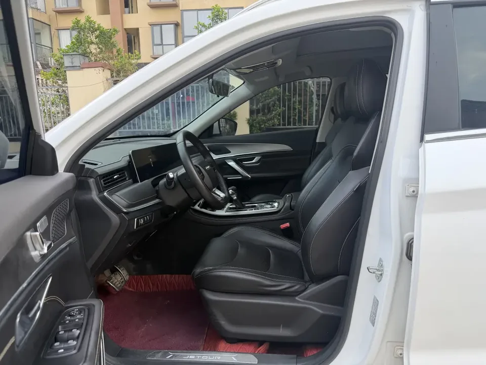 Jetour Jietu X70 PLUS Jietu X70 PLUS 2021 1.5T DCT 7-seater 2022 — thumbnail 5