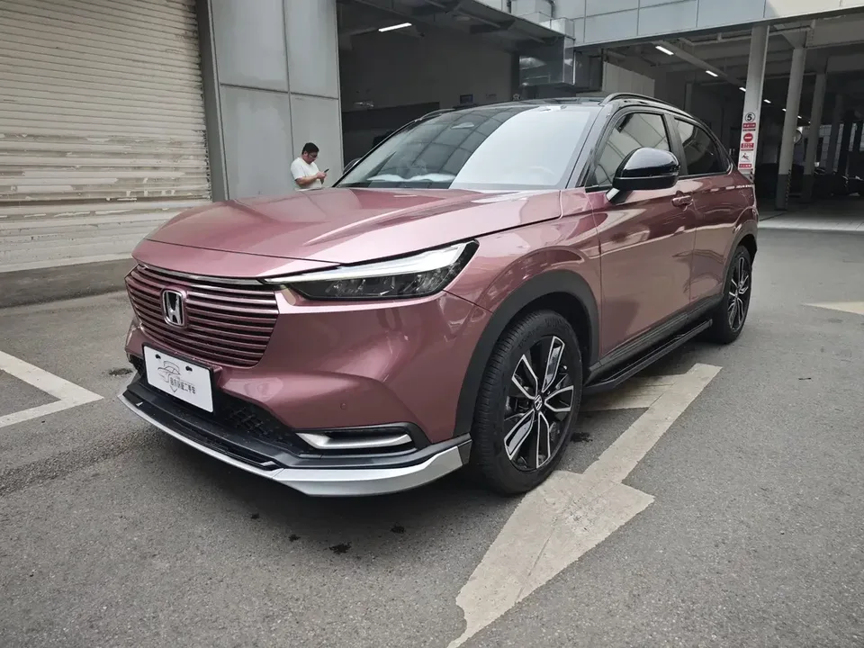 Honda VEZEL Binzhi 2023 1.5L CVT Deluxe Edition 2022 — photo 1, buy with delivery to Moscow