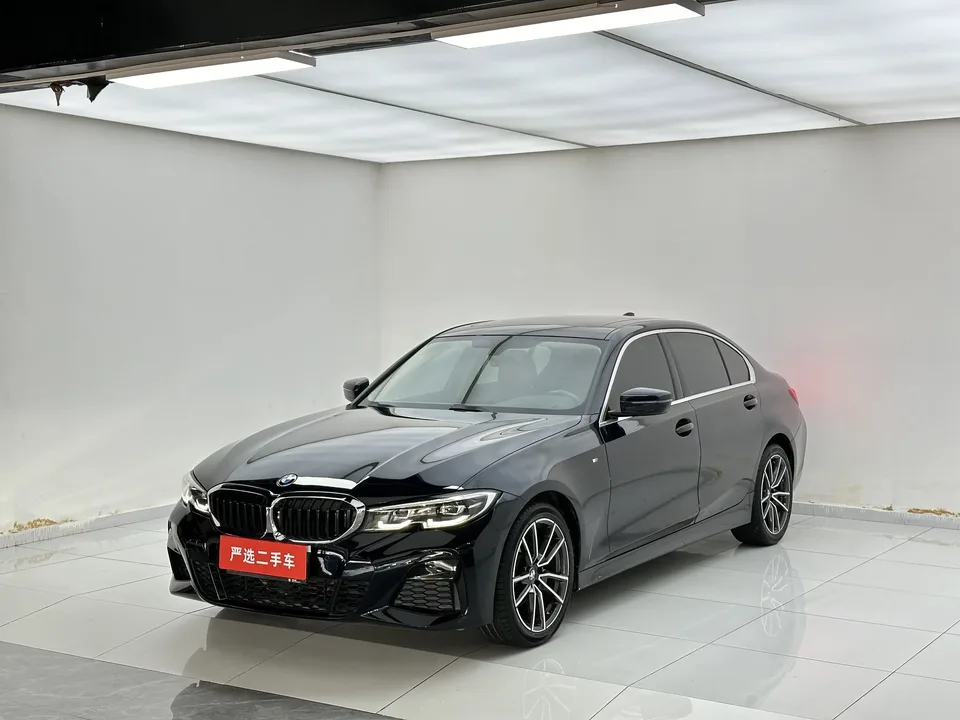 BMW 3 Series BMW 3 Series 2022 320Li M Sport Package 2022 — photo 1, buy with delivery to Moscow