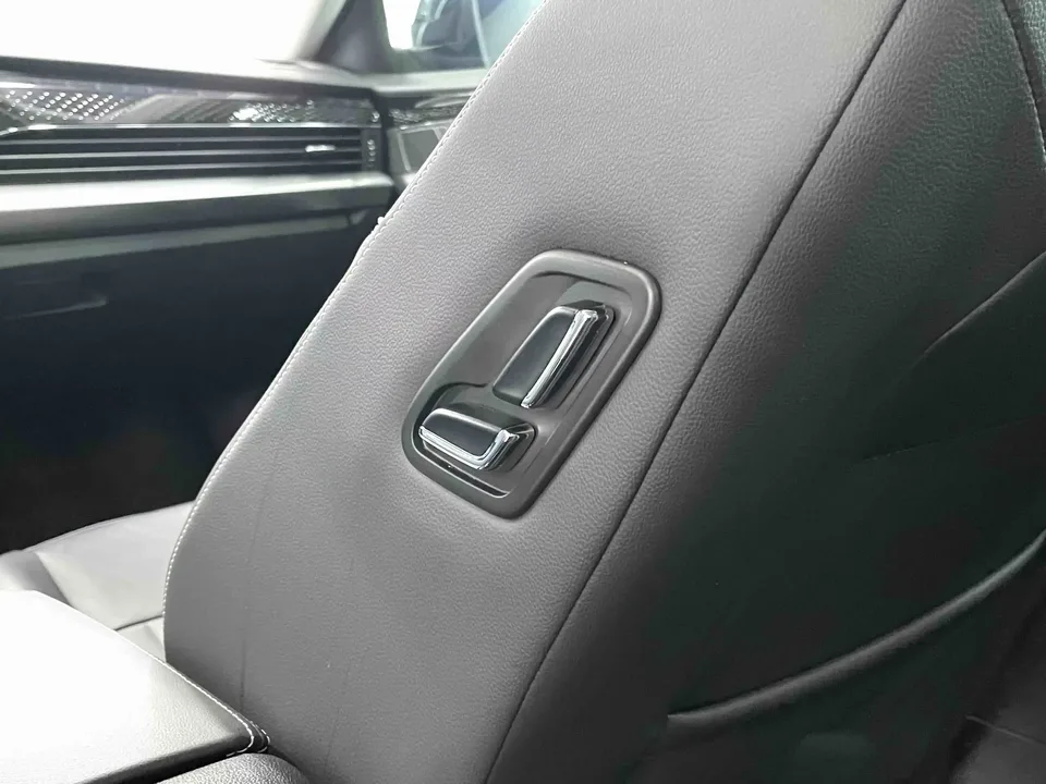 Volkswagen Passat Passat 2023 280TSI Star Elite Edition 2023 — thumbnail 4
