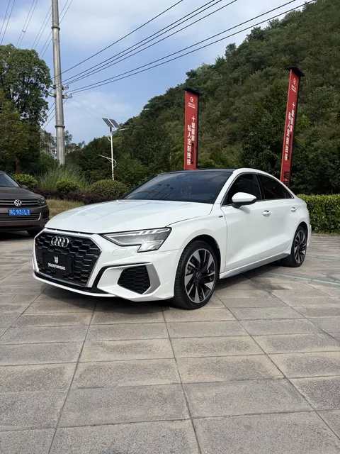 Audi A3 2023 купить в Москве