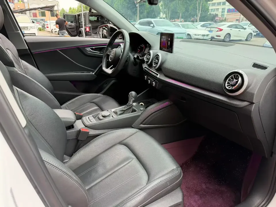 Audi Q2L Audi Q2L 2022 35 TFSI Stylish Dynamic 2022 — thumbnail 2