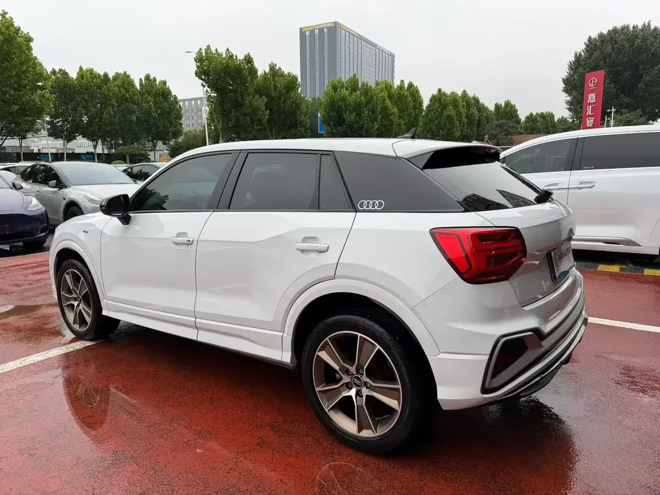 Audi Q2L Audi Q2L 2022 35 TFSI Stylish Dynamic 2022 — thumbnail 4