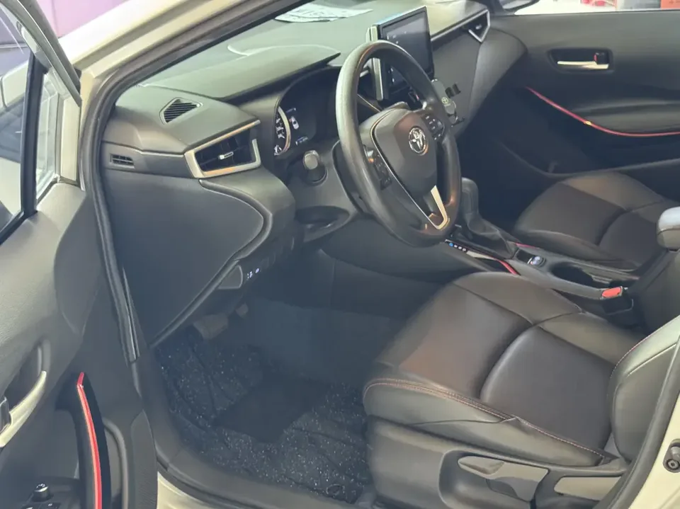 Toyota Levin Lei Ling 2022 185T CVT Sports Edition 2022 — thumbnail 5