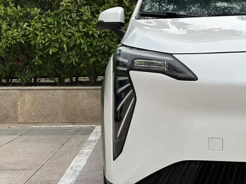AION Y AION Y 2023 Plus 510 Smart Driving Edition 2024 — thumbnail 2