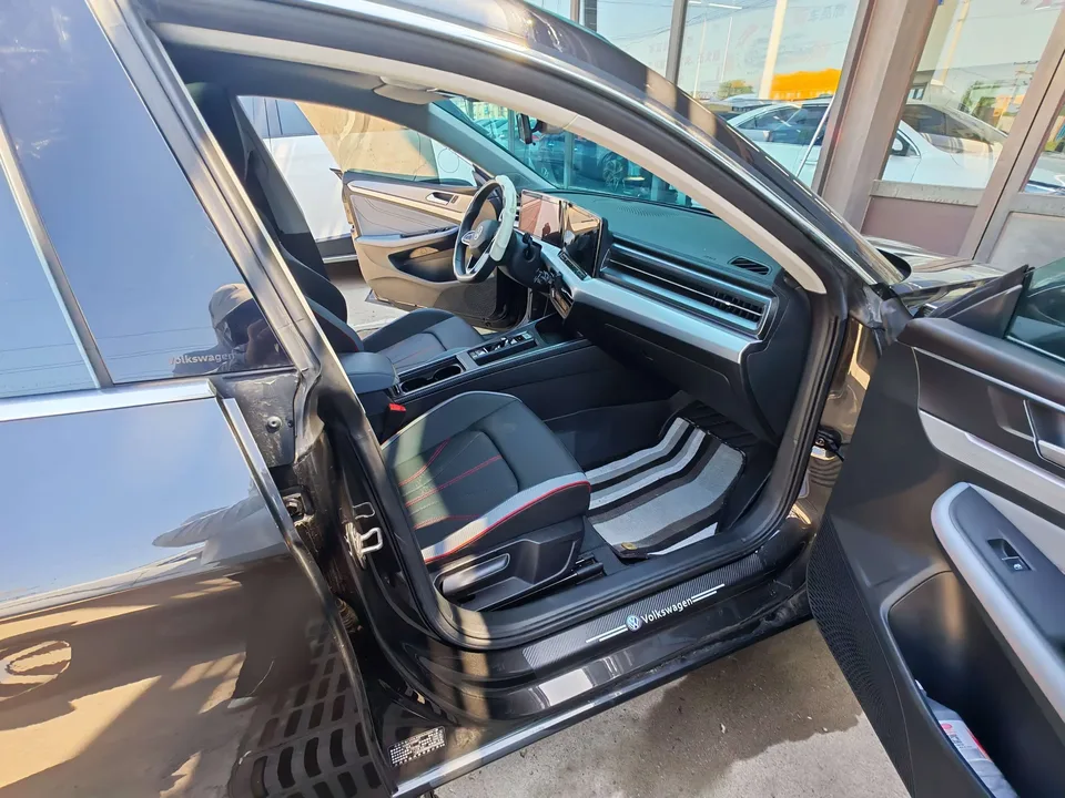 Volkswagen Lamando Lingdu 2023 Lingdu L 280TSI DSG Cool Edition 2023 — thumbnail 4