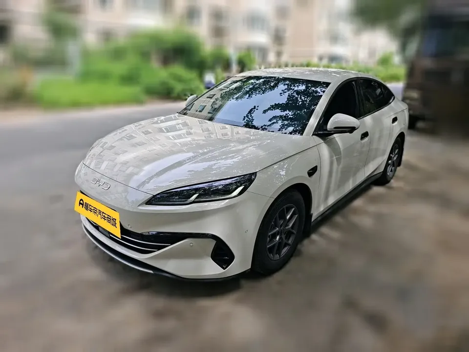 BYD Seal 06DM Seal 06DM 2025 DM-i 80KM Deluxe Smart Driving Edition 2025 — photo 1, buy with delivery to Moscow