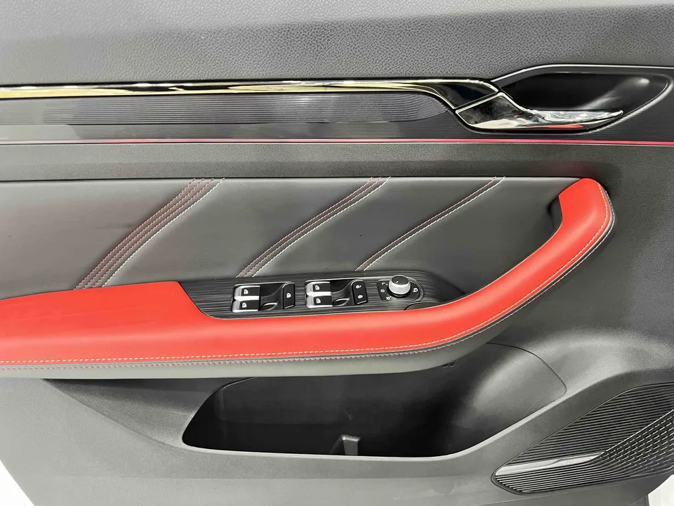 Geely Emgrand S Emgrand S 2021 1.4T CVT flagship model 2022 — thumbnail 2