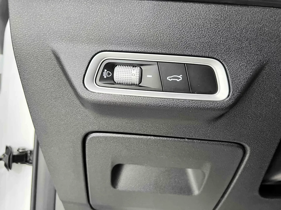 Geely Emgrand S Emgrand S 2021 1.4T CVT flagship model 2022 — thumbnail 3