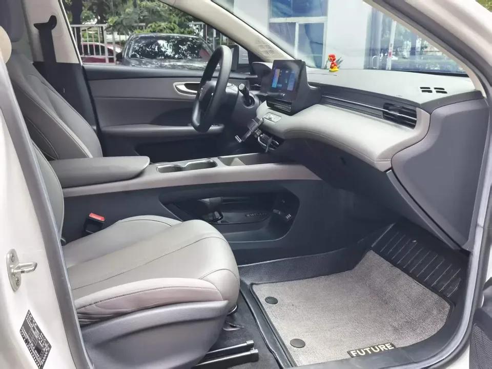 Roewe D6 Roewe D6 2025 450km Premium Edition 2025 — thumbnail 2