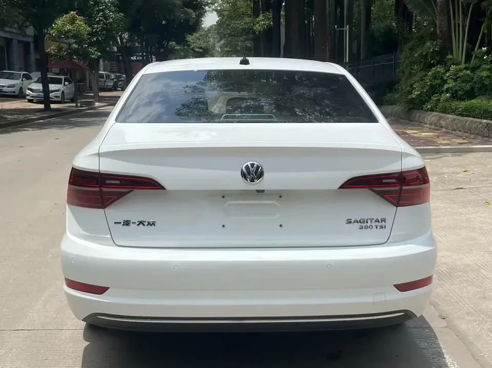 Volkswagen Sagitar Sagitar 2022 280TSI DSG Beyond Edition 2022 — thumbnail 2