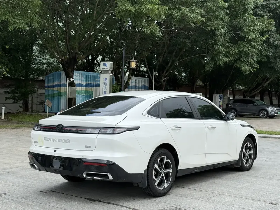 Changan Escape Escape 2026 Fourth-generation 1.5T DCT 500Bar Jinxiang model 2026 — thumbnail 2